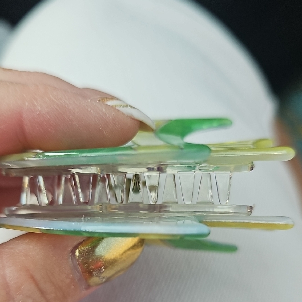 Colorful Fish Hair Clips Set - Picture 10 of 13